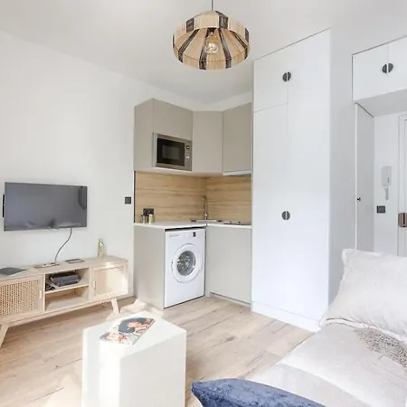 Moderne A Daire *